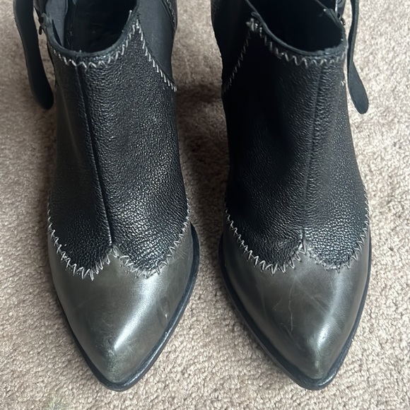 John Paul Gaulteir booties. Size 37 - Picture 6 of 8